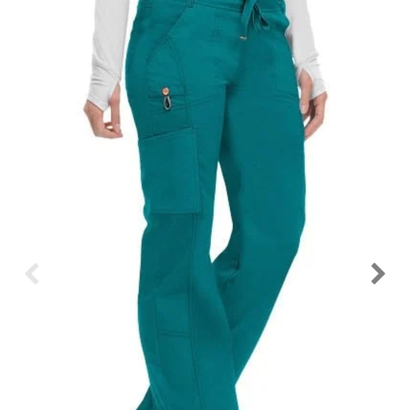 Women's Low-Rise Drawstring Cargo - Picture 6 of 8